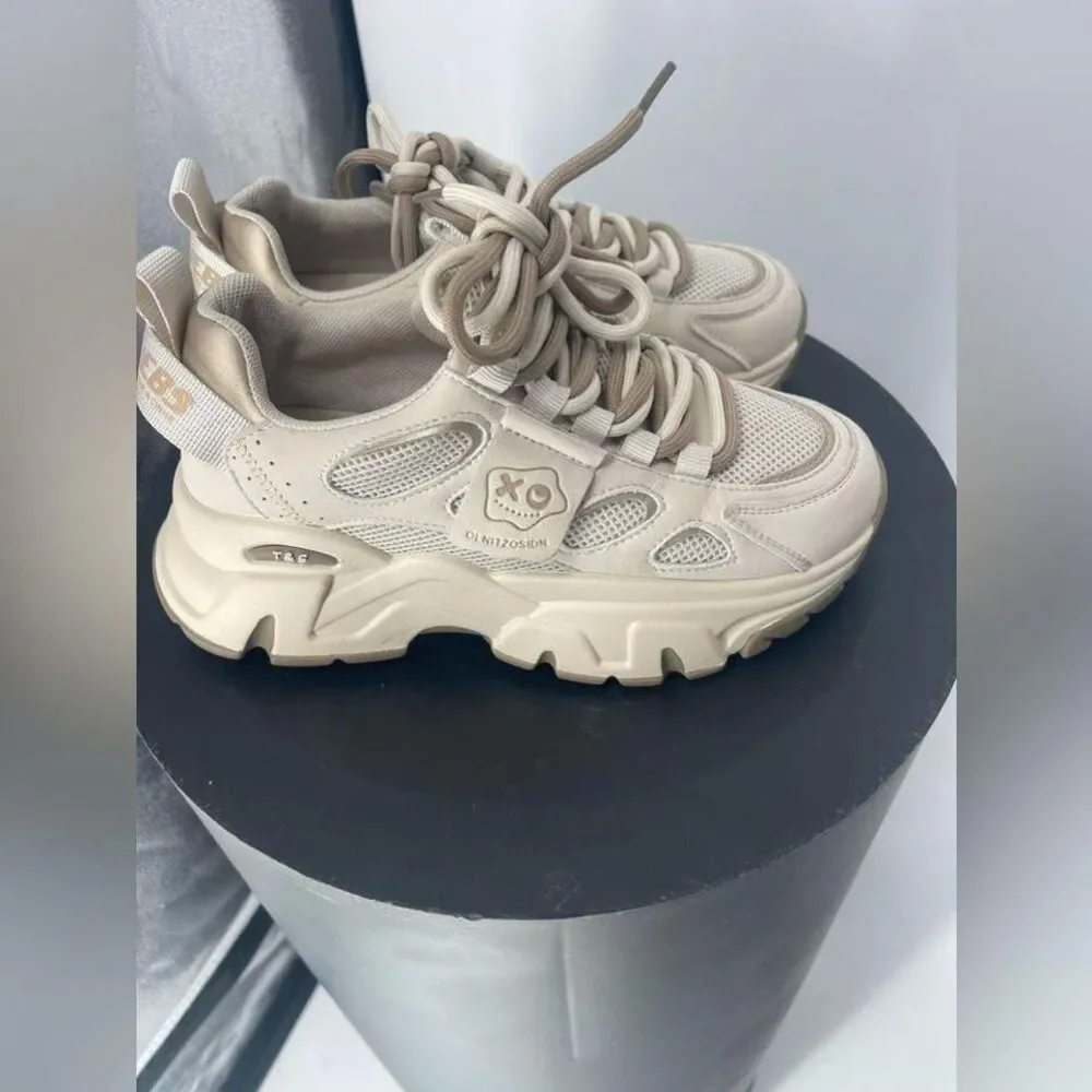 Olnitz cream sneakers size 5 1/2‎ cream color bin 1